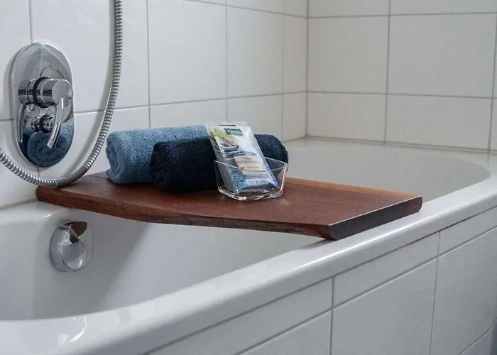 Vakantiehuis Am Park Comfortable Petersberg (Hessen)